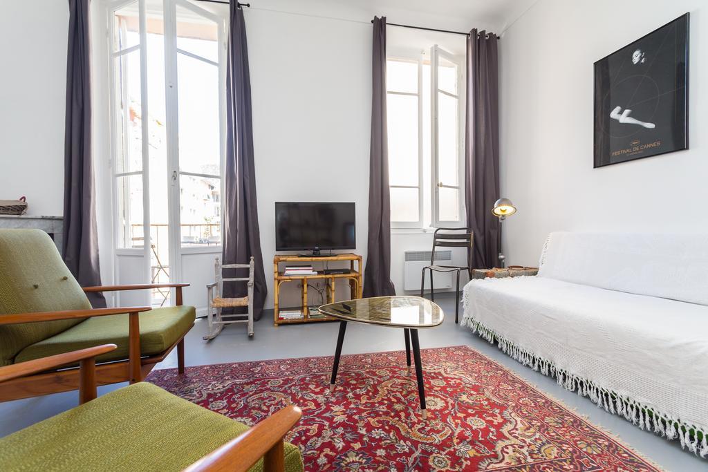 Appartement Le Fighiera Nice Oda fotoğraf